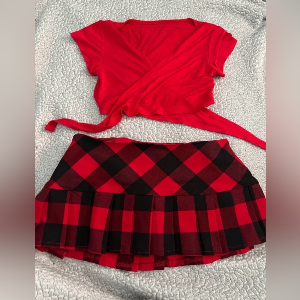 Twin Peaks Uniform School Girl